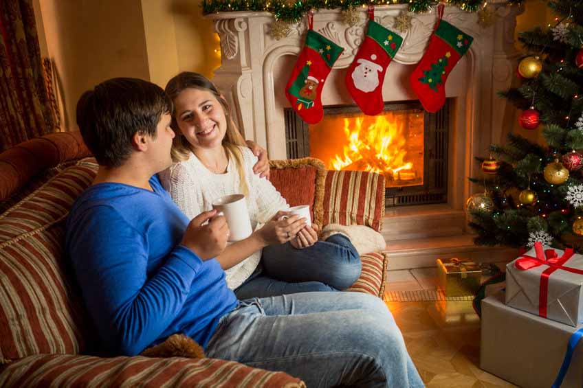Energy-Saving Tips to Keep Warm During the Holidays